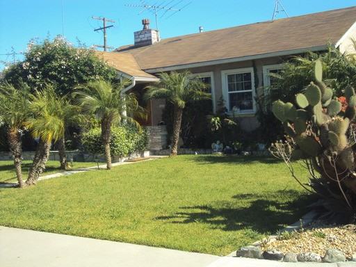 3316 W 152nd St - Photo 2 of 44