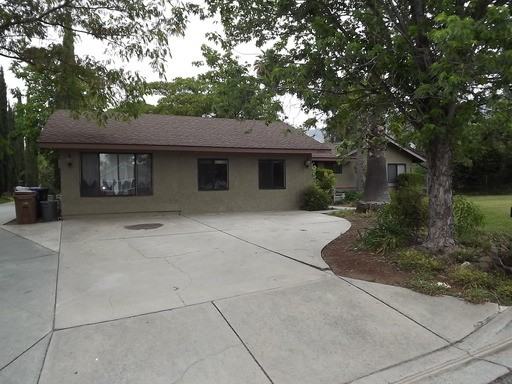 35646 Oleander Ave - Photo 3 of 17