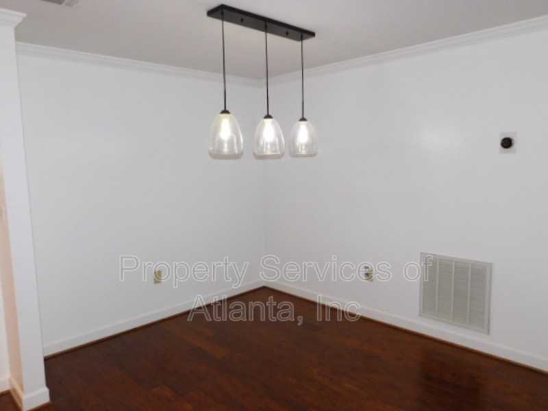 4115 Pine Heights Dr Ne - Photo 7 of 31