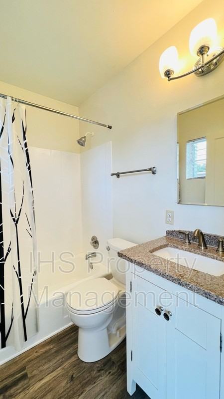 1209 George Washington Way #35 - Photo 5 of 6