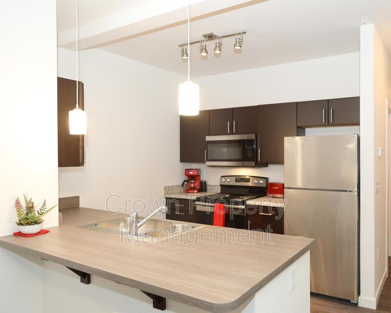 40 Pheasant Run - Photo 4 of 36