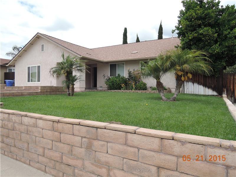 12530 Mustang Dr - Photo 2 of 7