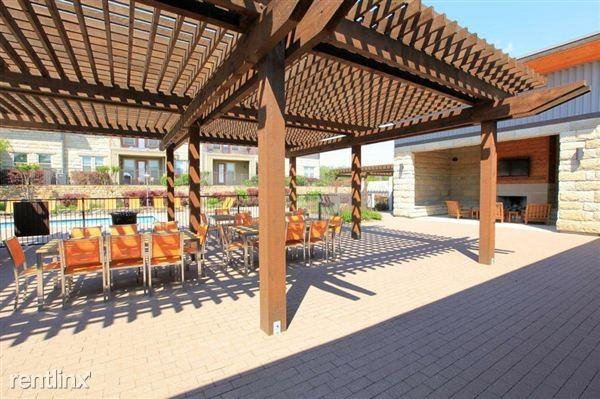 Amberton - Photo 3 of 21