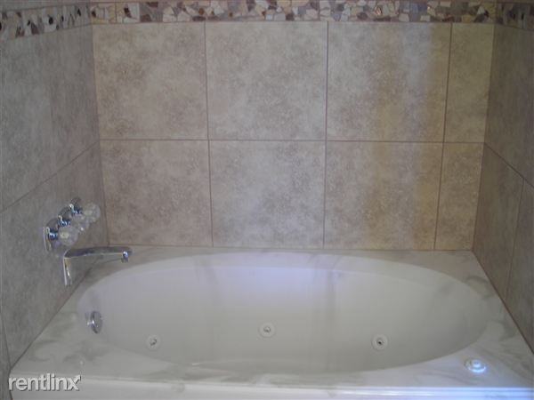 Marina Bay - Photo 3 of 10