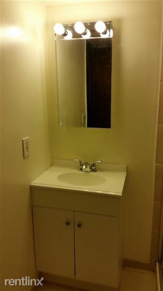 Chamberlain Ave - Photo 2 of 6
