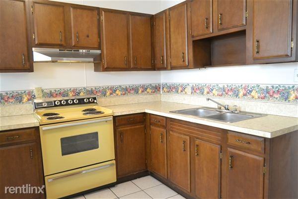 294 Academy St Fl 1 - Photo 3 of 12