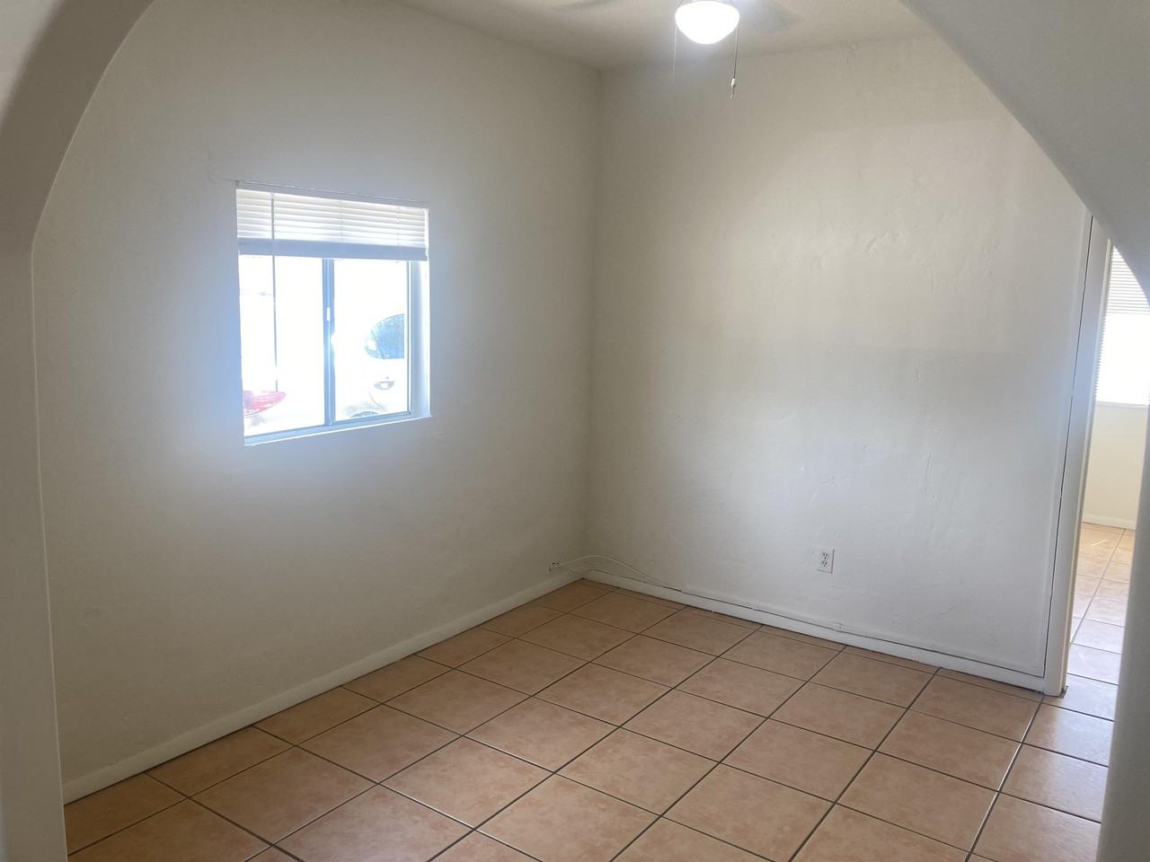 3043 N Park Ave #3043 - Photo 5 of 17