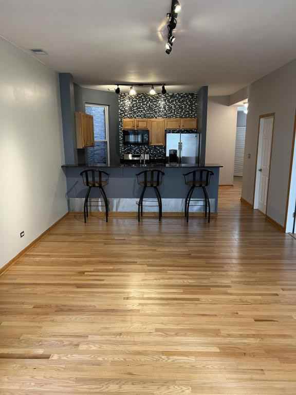 6647 S Maryland Ave #2w - Photo 2 of 17