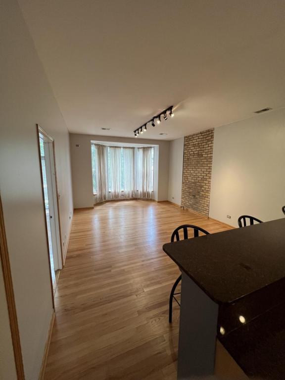 6647 S Maryland Ave #2w - Photo 3 of 17