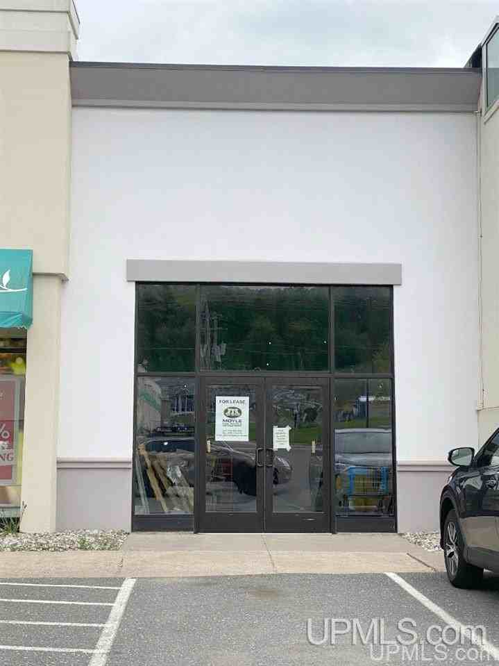 W8159 S Us Highway 2/141 #203