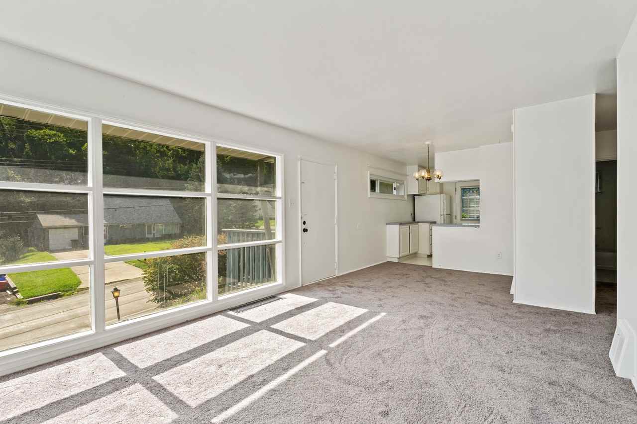 801 Jefferson Rd #1 - Photo 3 of 28