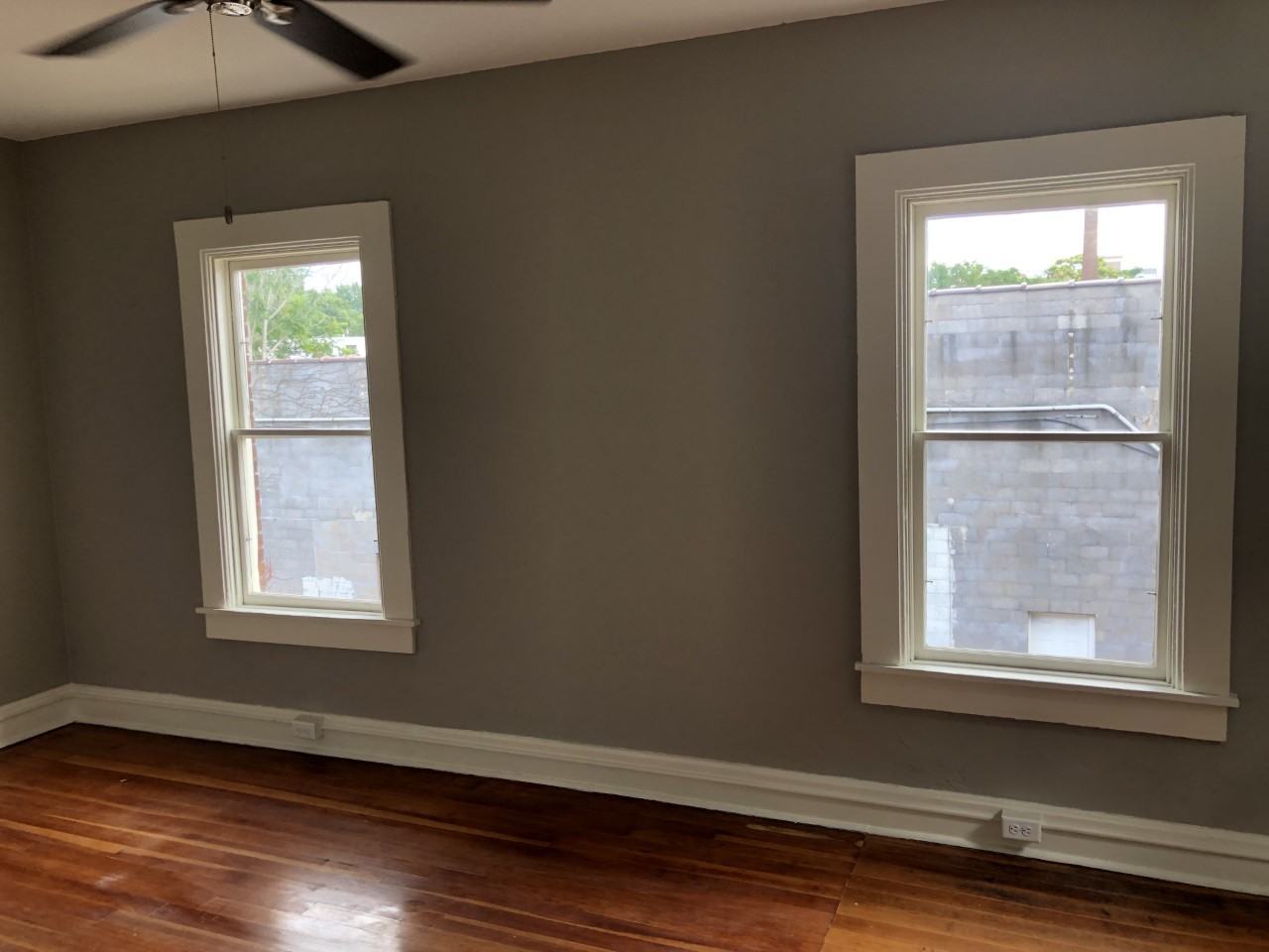 421 Brady St #11 - Photo 3 of 8