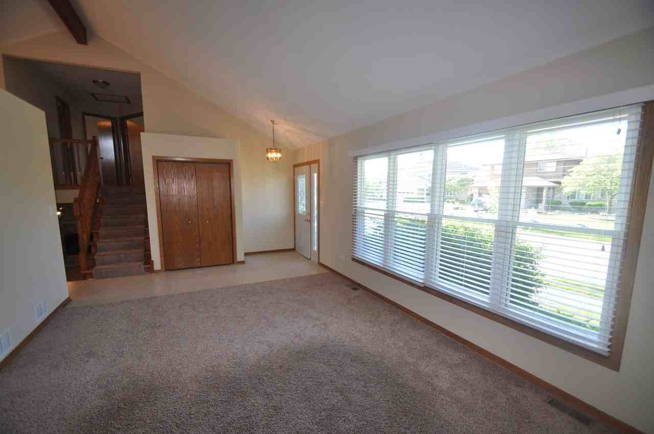 17091 Bonnie Trail - Photo 2 of 10