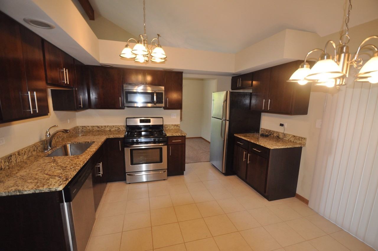 17091 Bonnie Trail - Photo 3 of 10