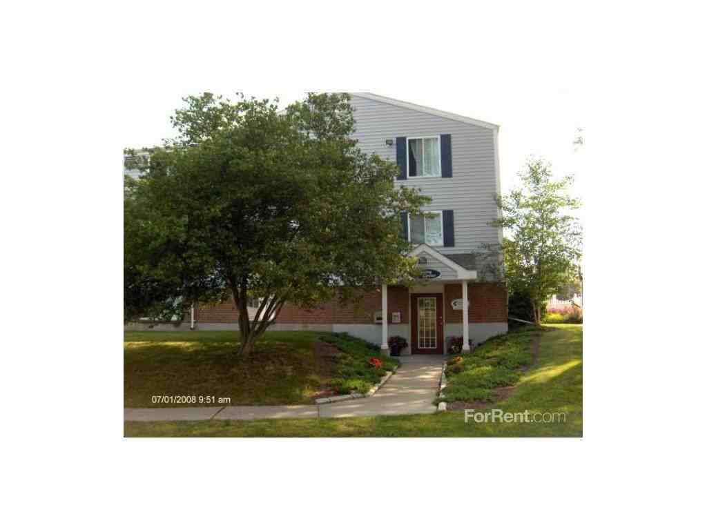 Eagle Pointe - Photo 3 of 3