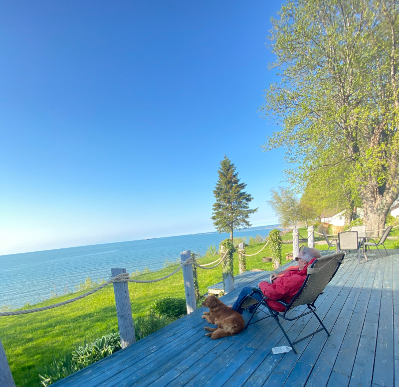 7 Angela Dr - Photo 2 of 16