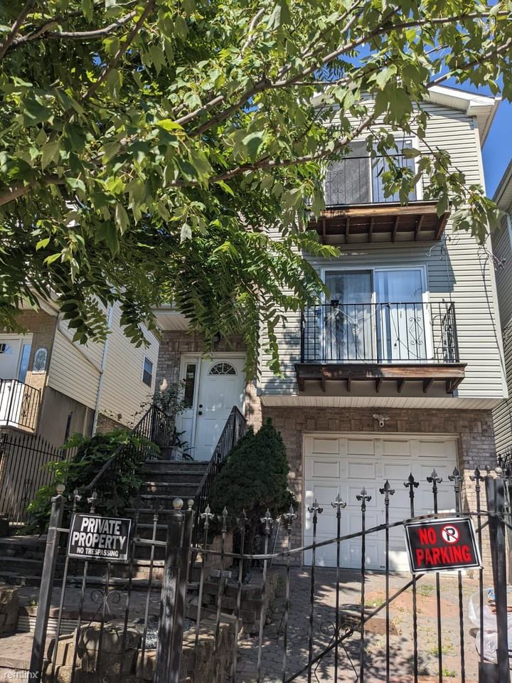 28 Seabury St Apartments in North Broadway, Newark, NJ 07104 Zumper