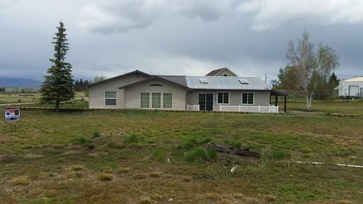 305 Diamond Lady Ln - Photo 2 of 8