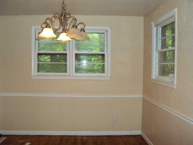 4913 Braddock Rd - Photo 2 of 10