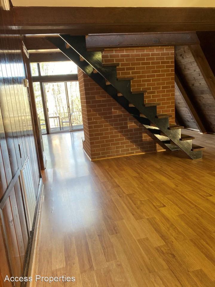 Rivers Edge - Photo 3 of 9