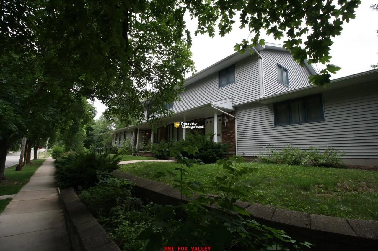 209 N Catherine St - Photo 2 of 27