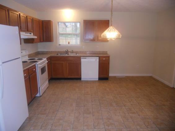 4244 Valley Grove Dr - Photo 2 of 8