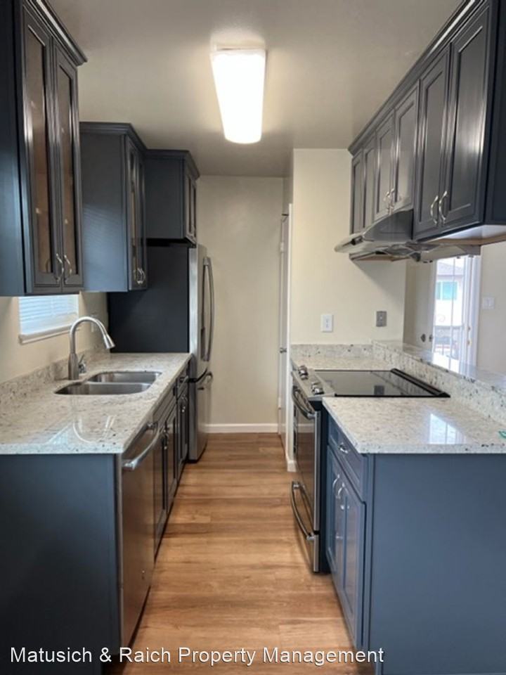 1267 Bouret Dr #4 - Photo 3 of 7