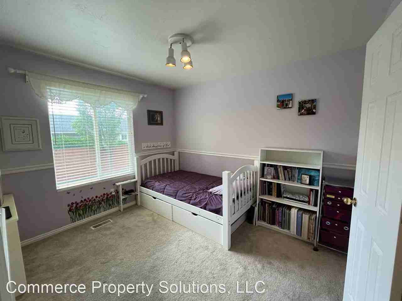 747 N 1180 E - Photo 3 of 13