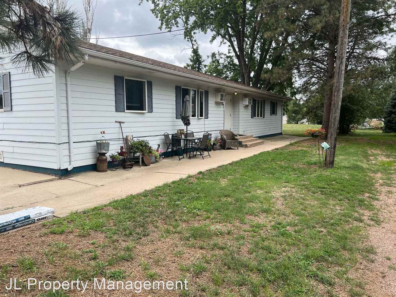 St Stephen's Apartments - Photo 2 of 6