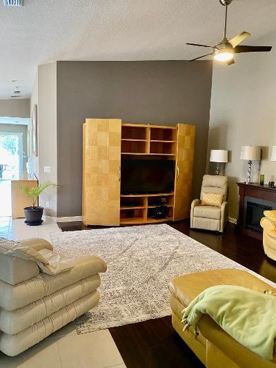 5828 Helicon Pl - Photo 3 of 10