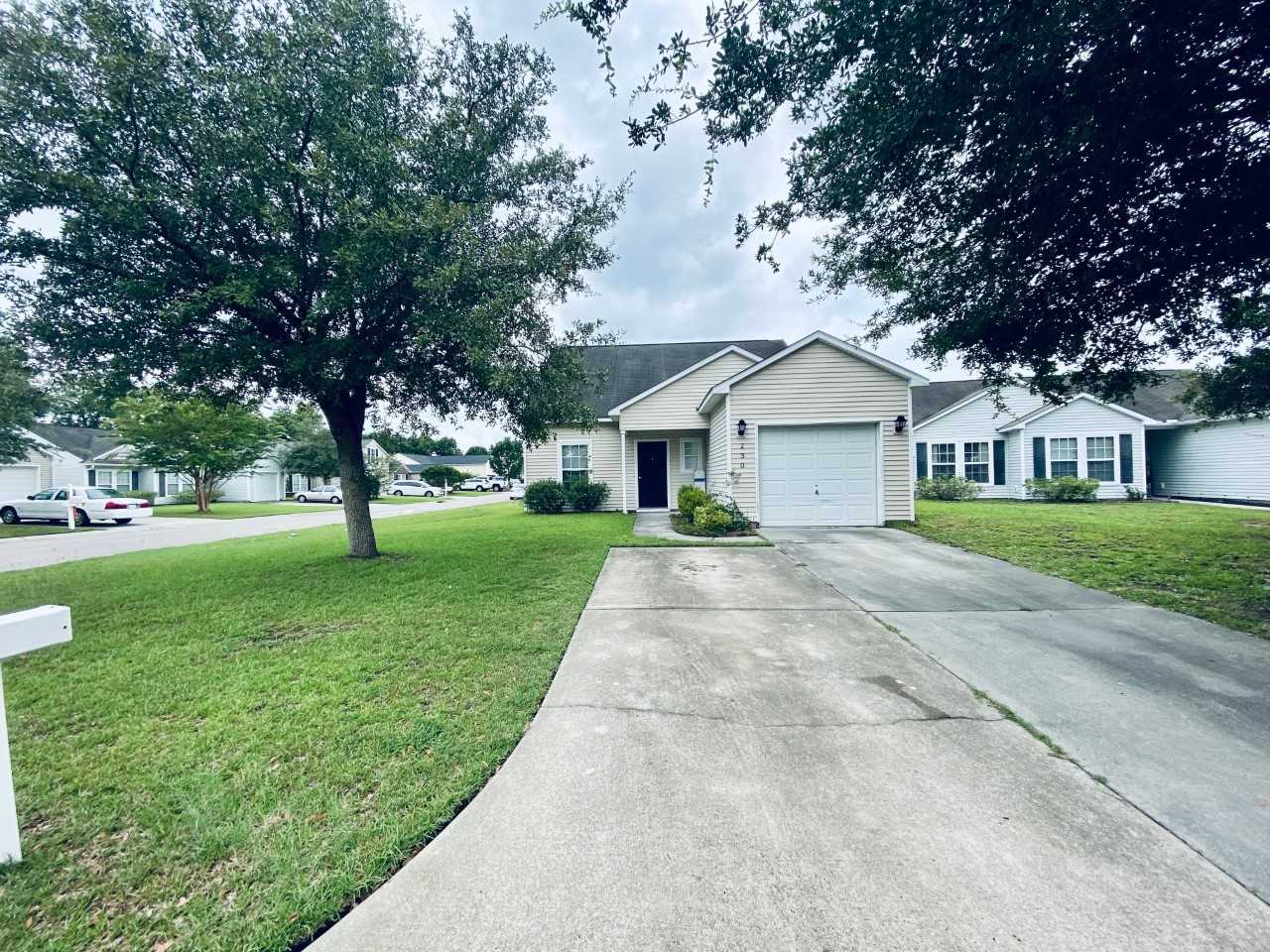 230 Bellegrove Dr - Photo 2 of 29