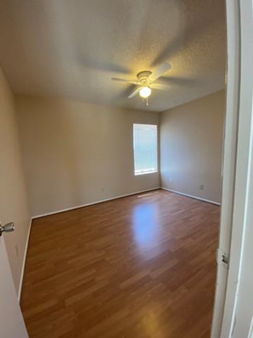 8750 W Grovers Ave - Photo 3 of 23