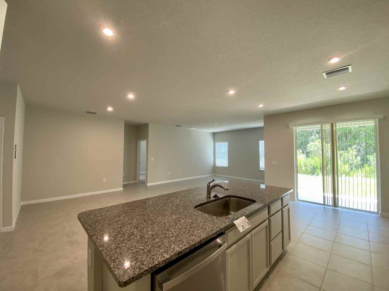 18236 Hunters Meadow Walk - Photo 5 of 38