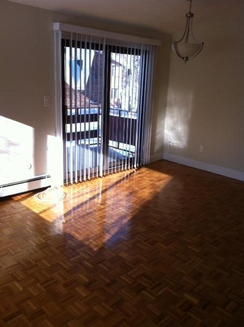 11 Greenridge Ln 2 - Photo 2 of 9