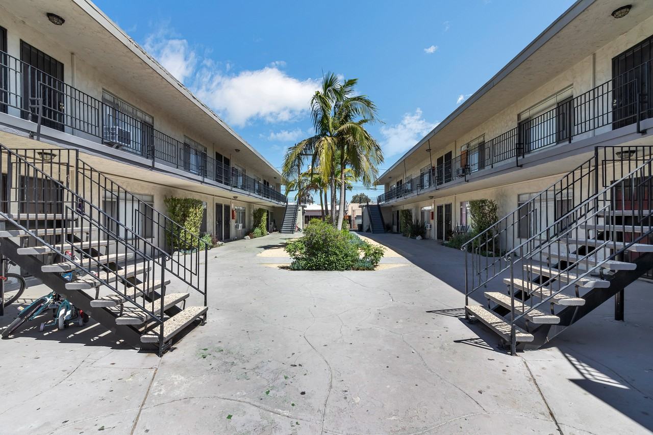 709-15 Northgate Ln. - Photo 2 of 16