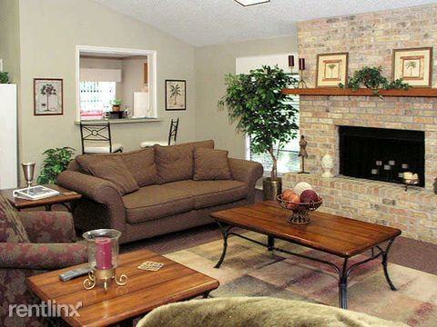 Holly Brook Ln - Photo 3 of 10