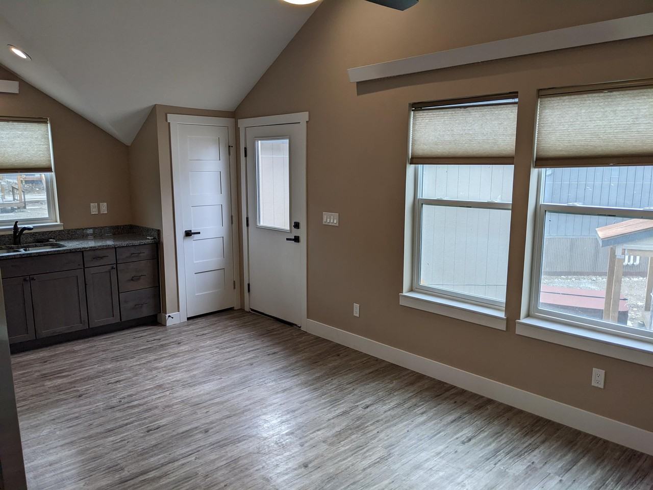 1302 Silver Vault St #1 - Photo 4 of 9