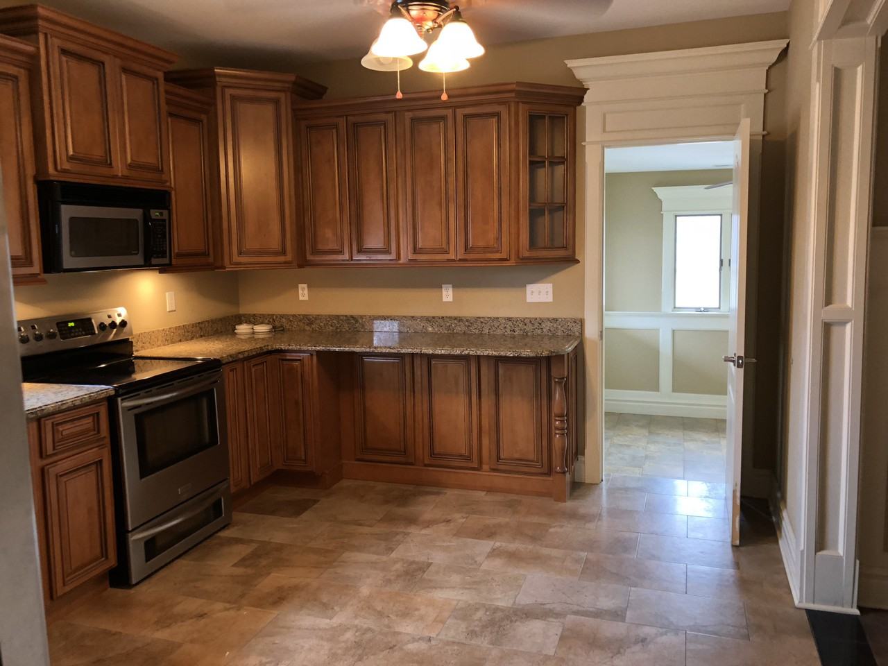 907 Vandalia St #1 - Photo 6 of 26