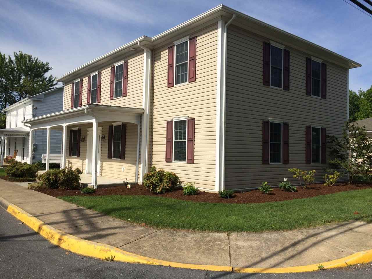 295 High St - Photo 3 of 44