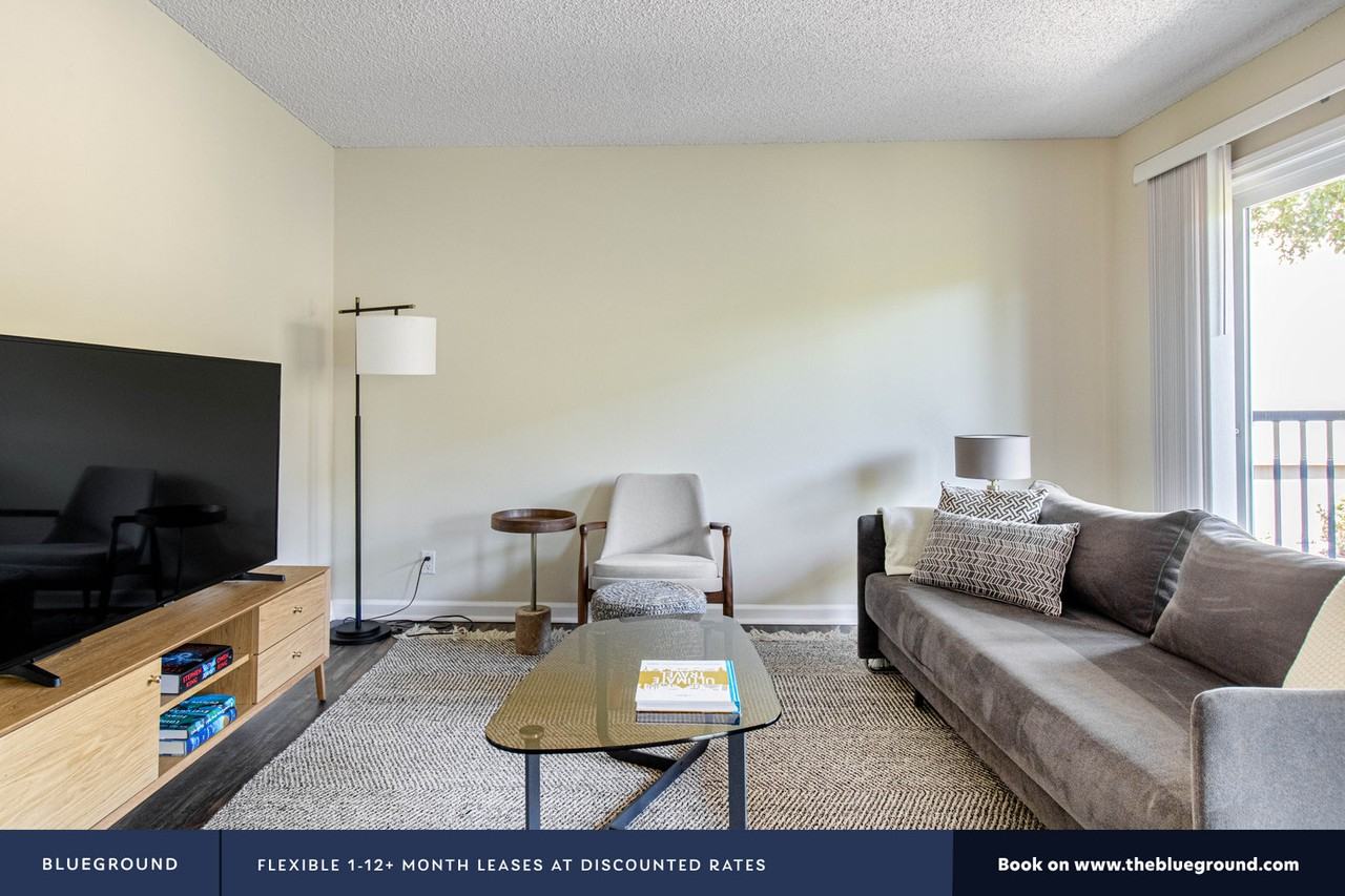 1510 Oak Creek Dr #538 - Photo 2 of 27