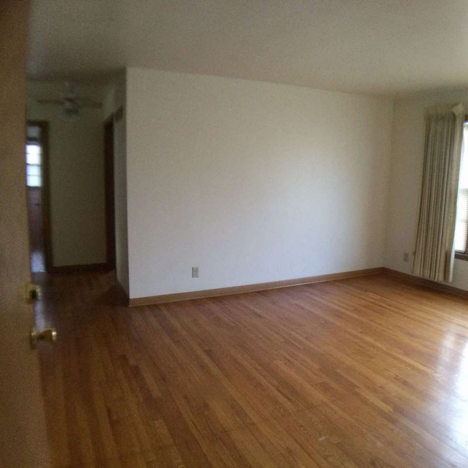 6100 W Cleveland Ave - Photo 2 of 6