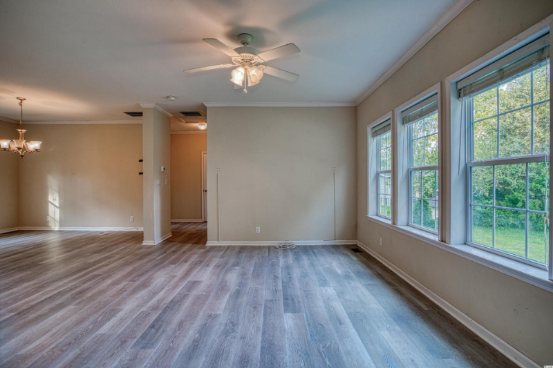 3157 Hall Rd - Photo 3 of 10