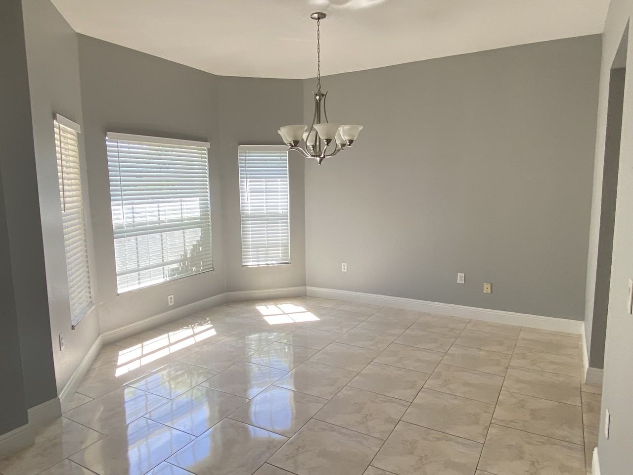 2467 Huron Circle - Photo 3 of 24