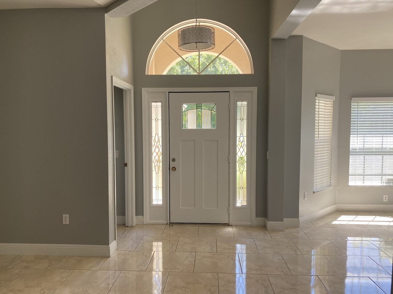 2467 Huron Circle - Photo 2 of 24