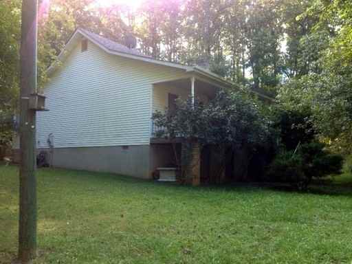 7559 Leeds Manor Rd - Photo 2 of 3