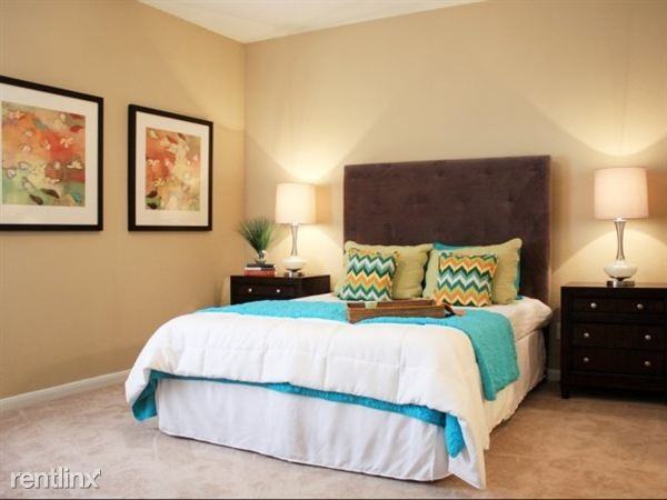 W Greens Rd - Photo 2 of 8