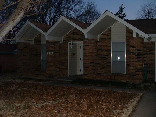 6929 Sandalwood Ln - Photo 2 of 12