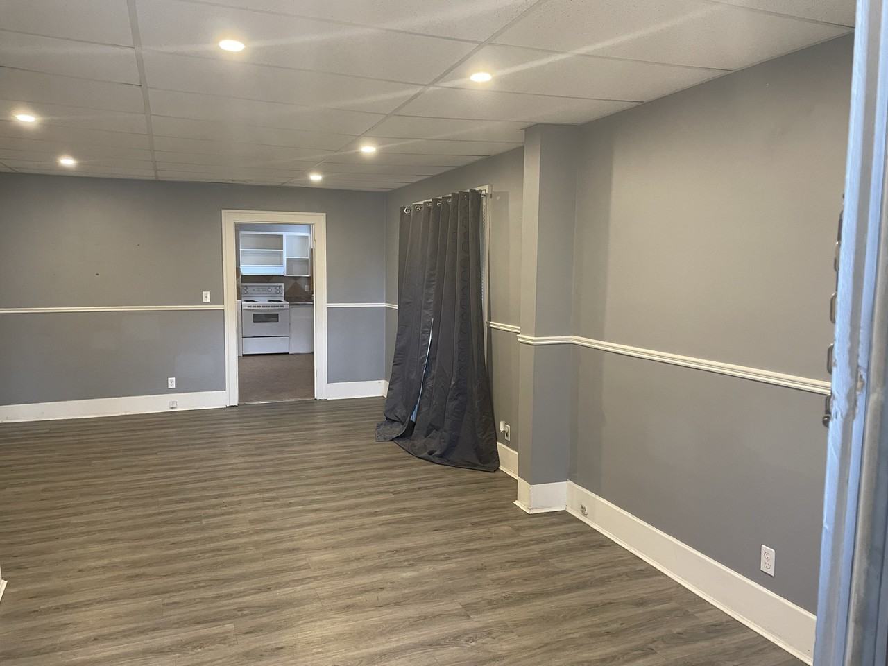 863 Marentette Avenue, unit 5 - Photo 3 of 19