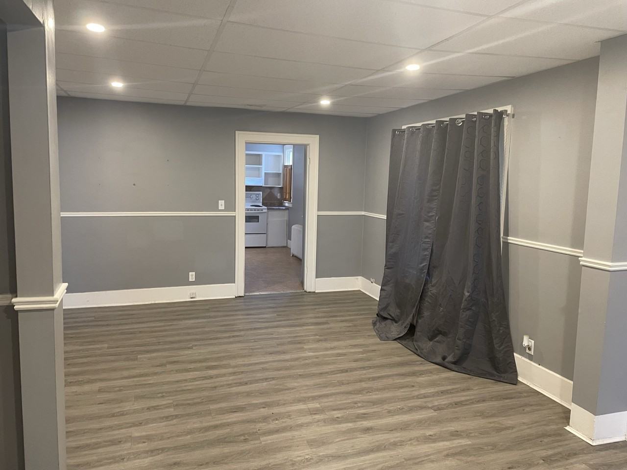 863 Marentette Avenue, unit 5 - Photo 4 of 19