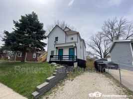 featured image of 3916 9th St #1